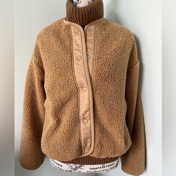 Aritzia Wilfred Free Sherpa Liner Jacket xs absolutely like new condition - Picture 4 of 16